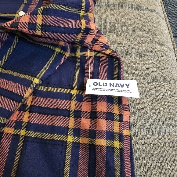 Old Navy The Boyfriend Blue Pink Plaid Dark Star Casual Button Shirt Medium - Picture 5 of 7